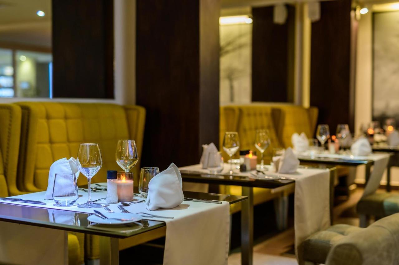 Baobab Tree Hotel & Spa 마하장가 외부 사진