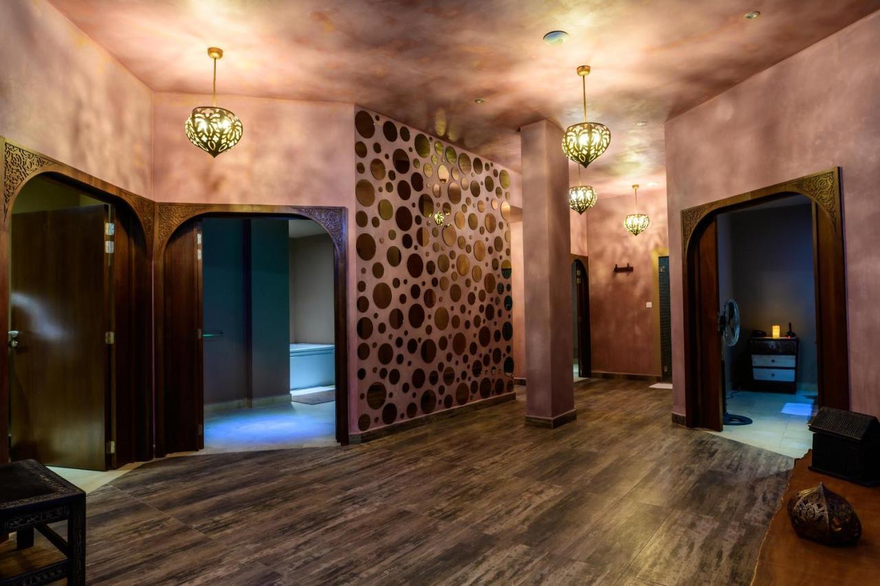 Baobab Tree Hotel & Spa 마하장가 외부 사진
